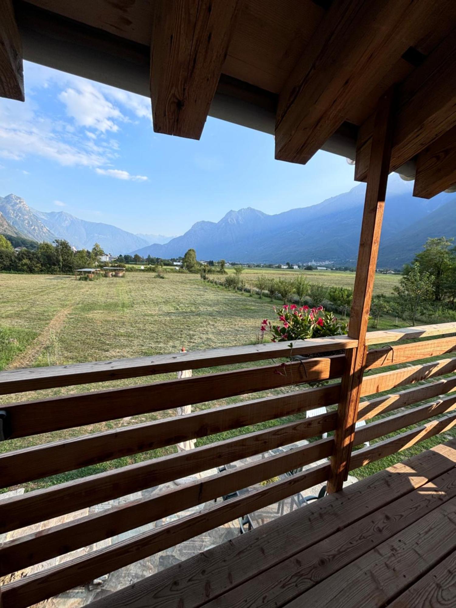 Chalet Valchiavenna San Cassiano  외부 사진